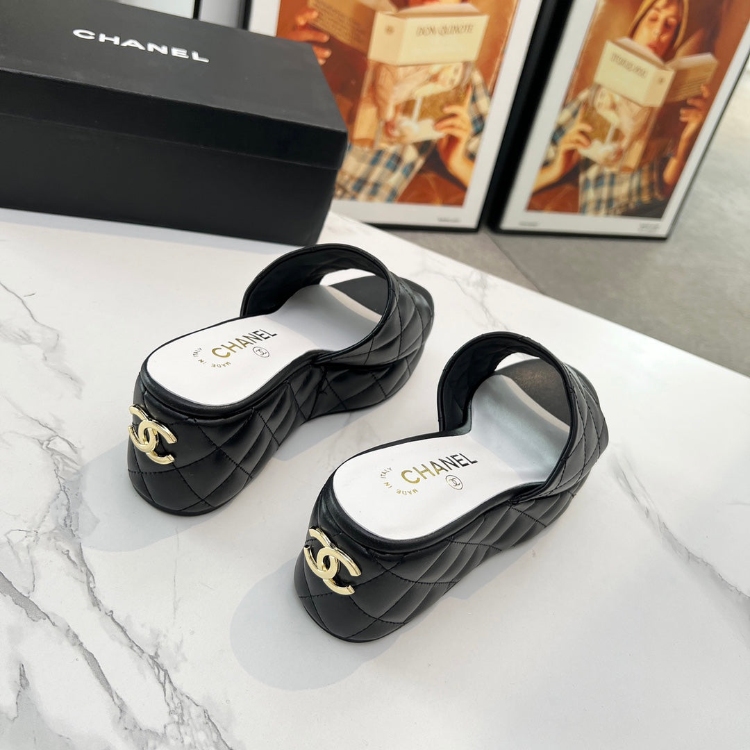 Chane1 top fashion thick-soled rhombus slippers 0724030808