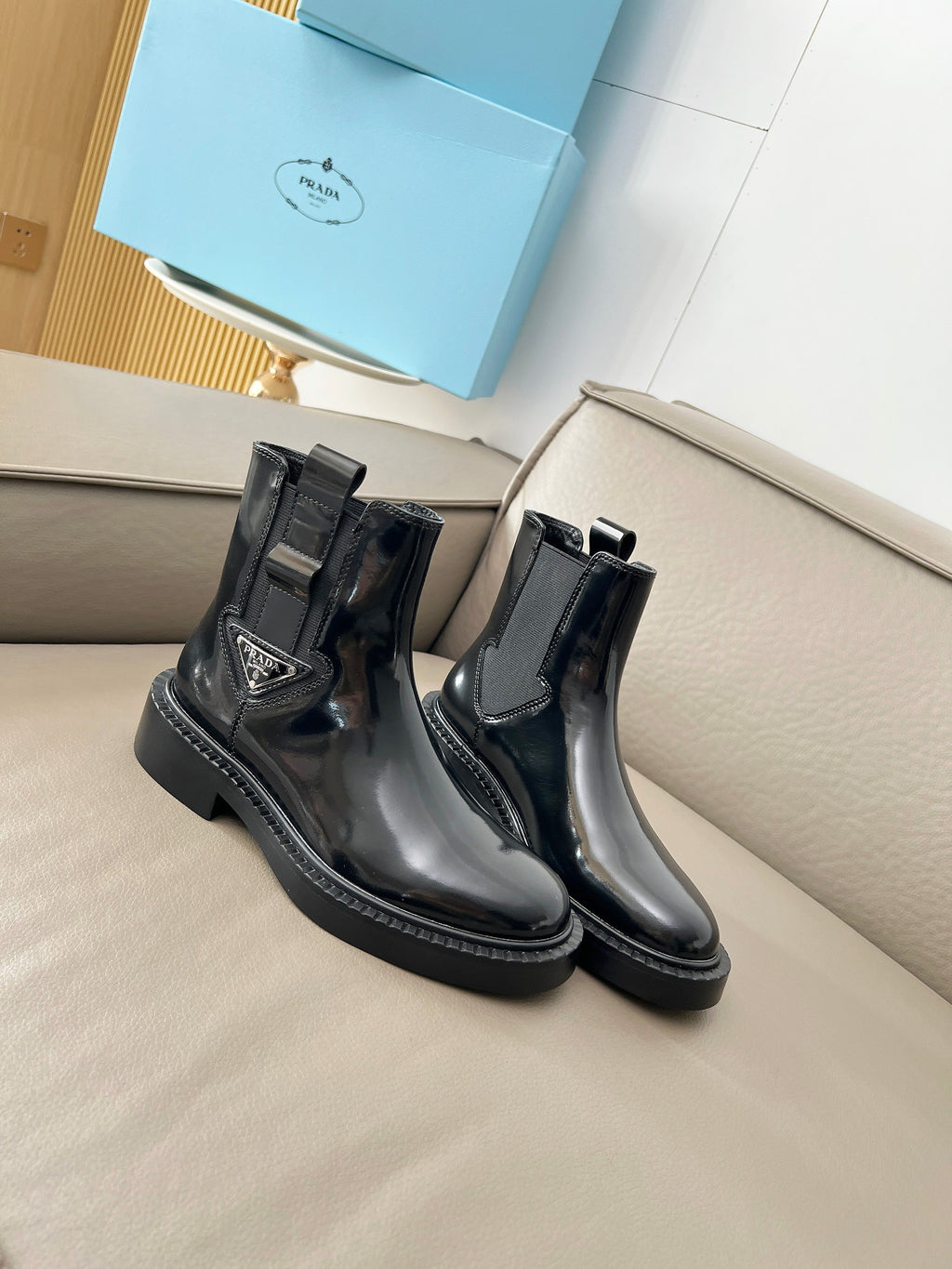 Prd new patent leather high-top boots 0725091501