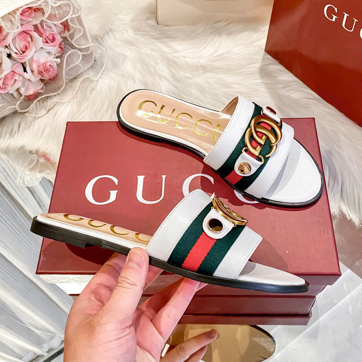 Classic Logo Woven Sandals 1025070209