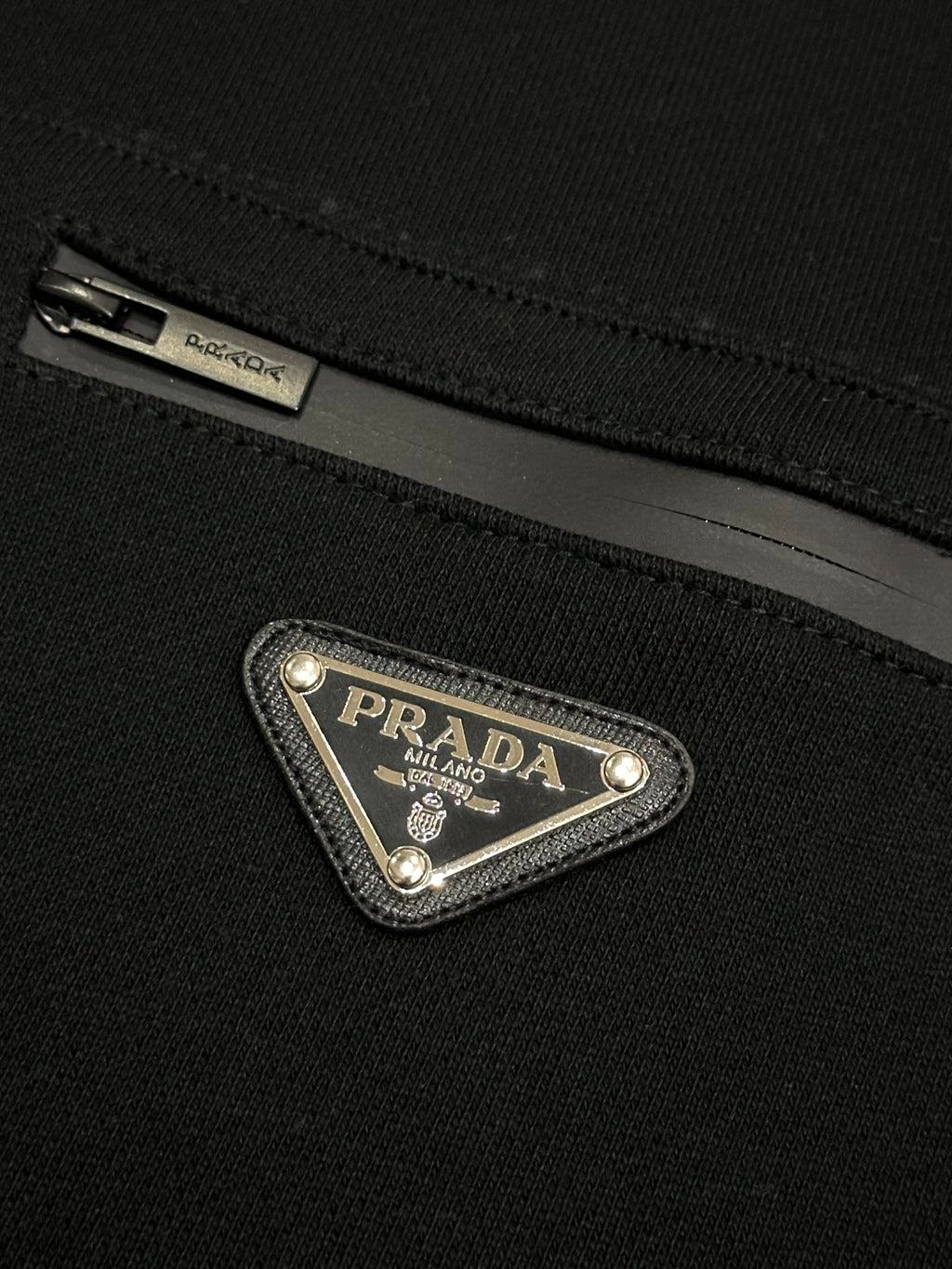 PR Unisex Nylon Pocket Sweatshirt 1824101601