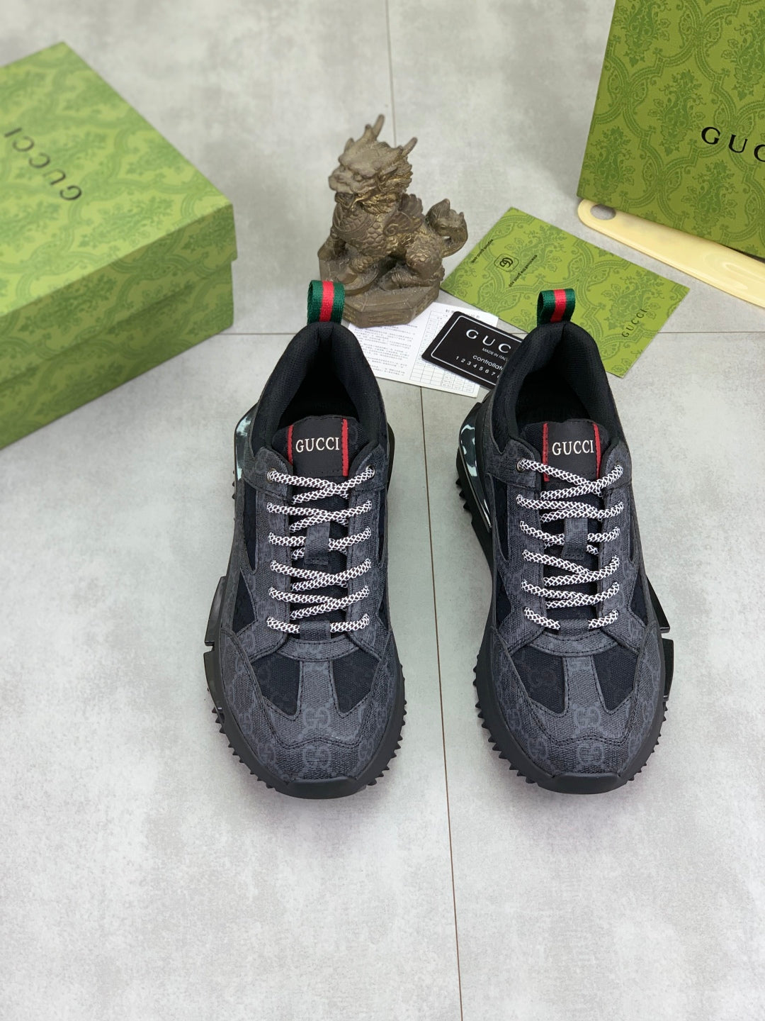 GG men's casual sneakers with print 0725062701