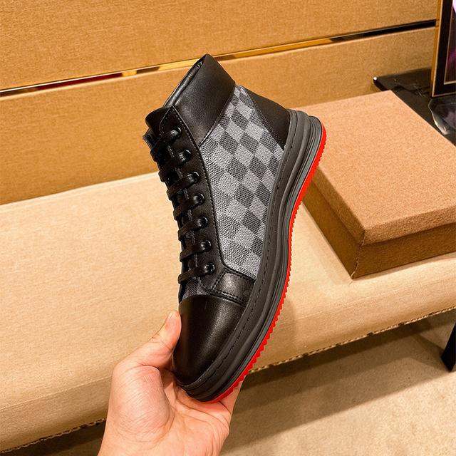 Men's black  Leisure printed leather casual mid-top shoes