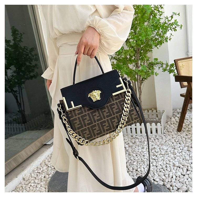 New fashion handbag PD1023082219