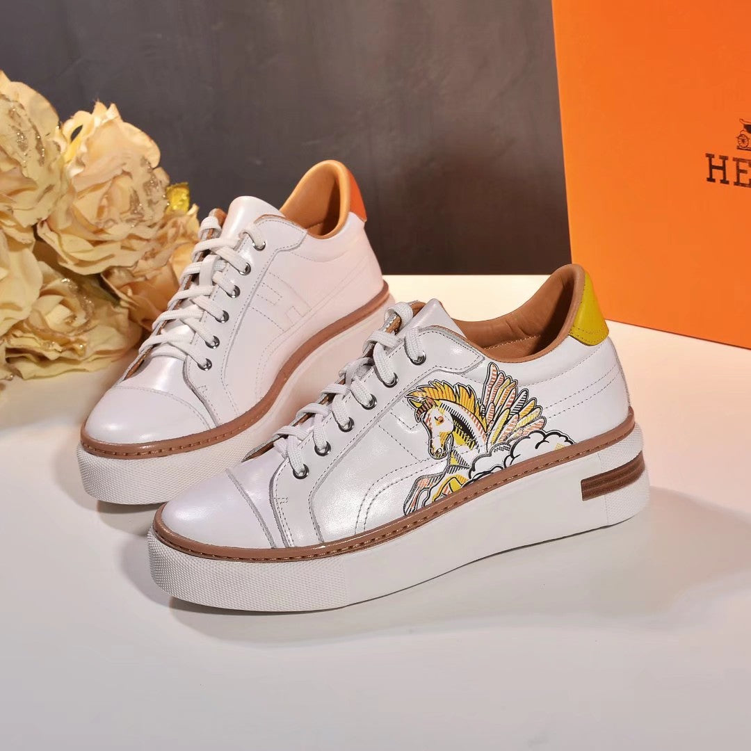 HMS Women's Fashion Pegasus Pattern Casual Shoes 0725031001