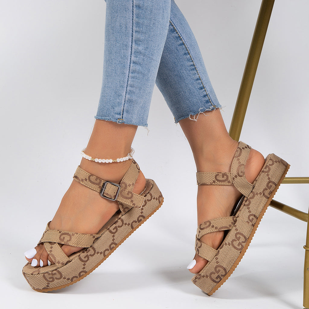 23 Ladies Fashion Luxury slipper and flip-flop PD042502