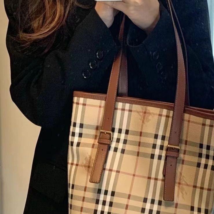 New Bucket Shoulder Handbag Fashion Versatile Classic Check Women's Bag 1024031513