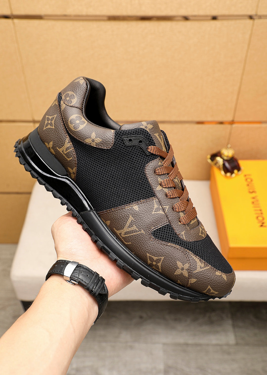 LVV top fashion printed breathable sneakers 0724112003