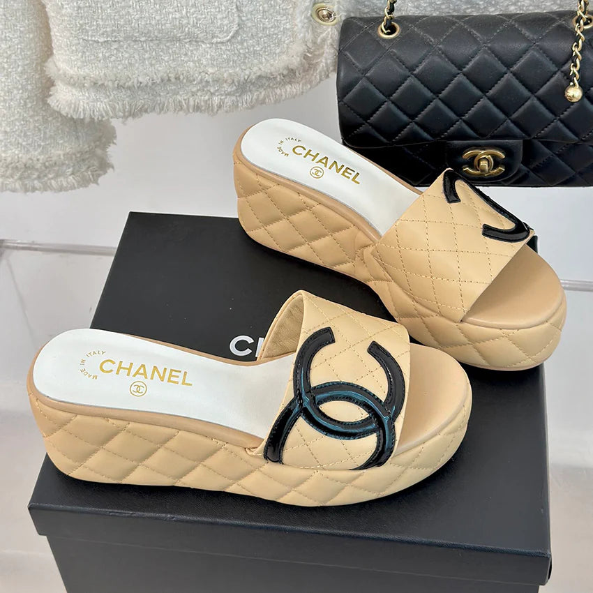 New style diamond grid thick sole sponge cake slope heel sandals 1024062802