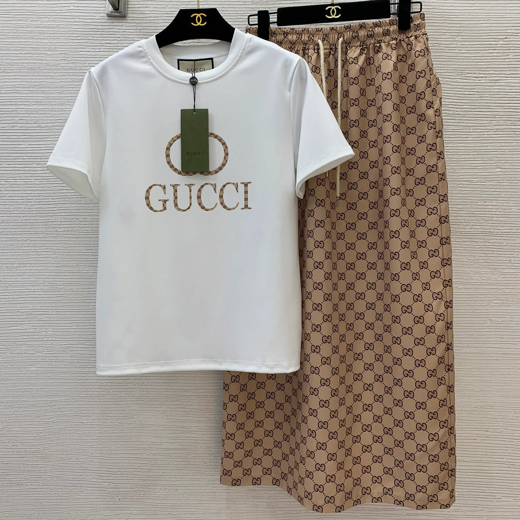 New G Letter Chain Print Fashion Set 1025070204