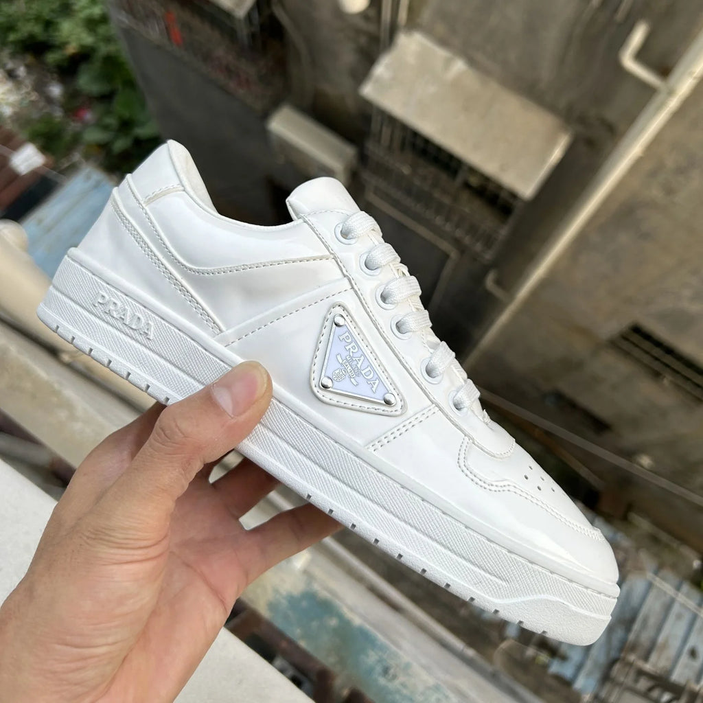 P New Women's Shoes Casual Shoes Triangle Buckle Lace-up Sneakers 1024060508