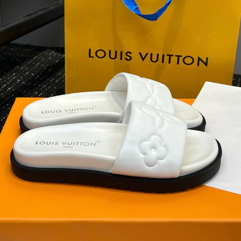 Classic New Flat Flip Flops 1025070210