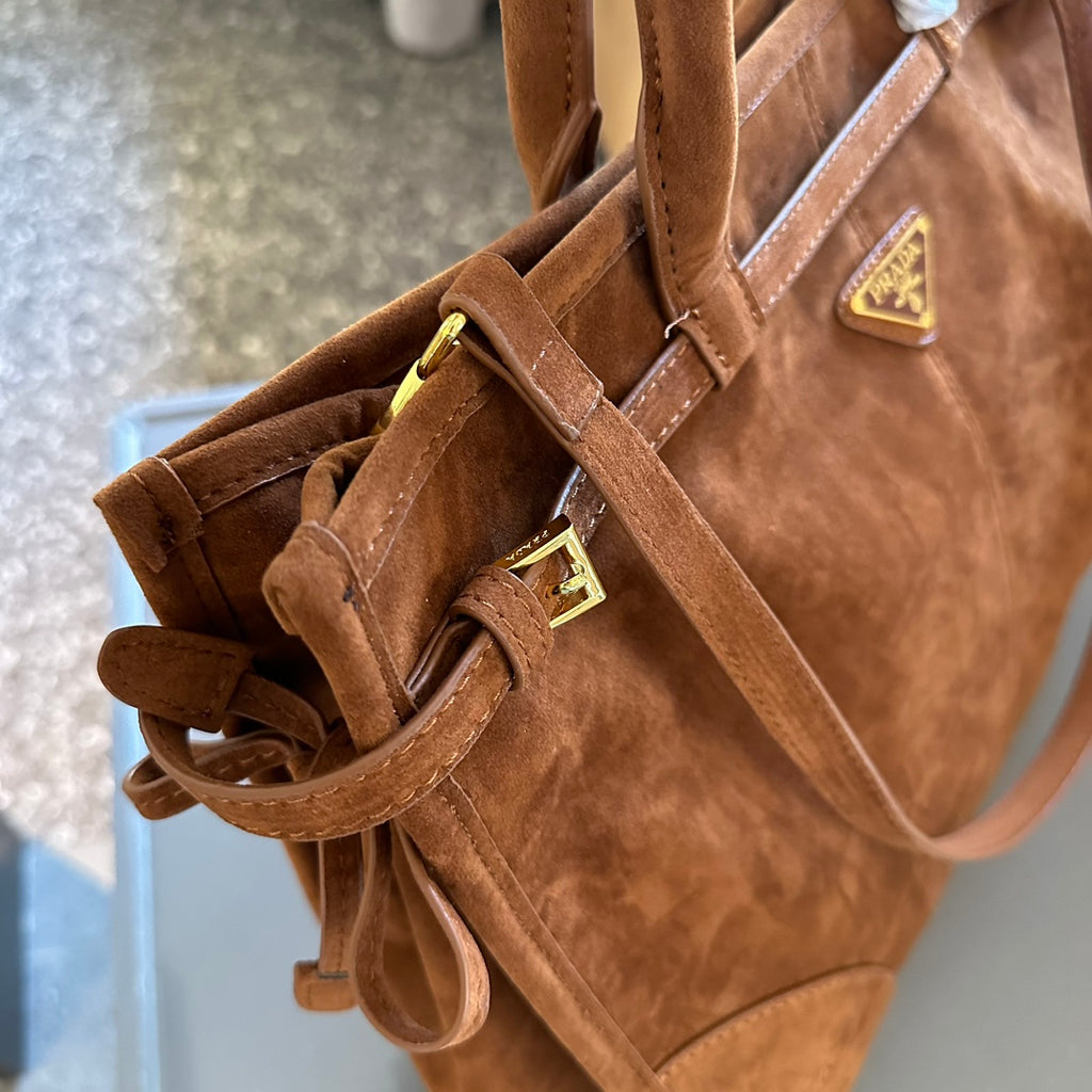 Prd waxed leather large capacity tote 0724082903