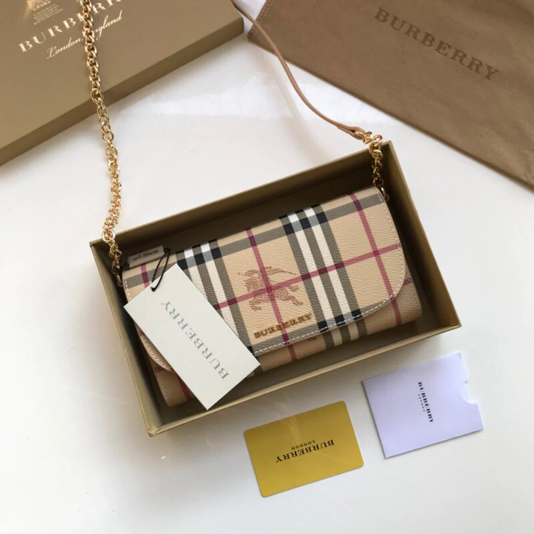 High quality cowhide fashionable and versatile crossbody bag 1024020812