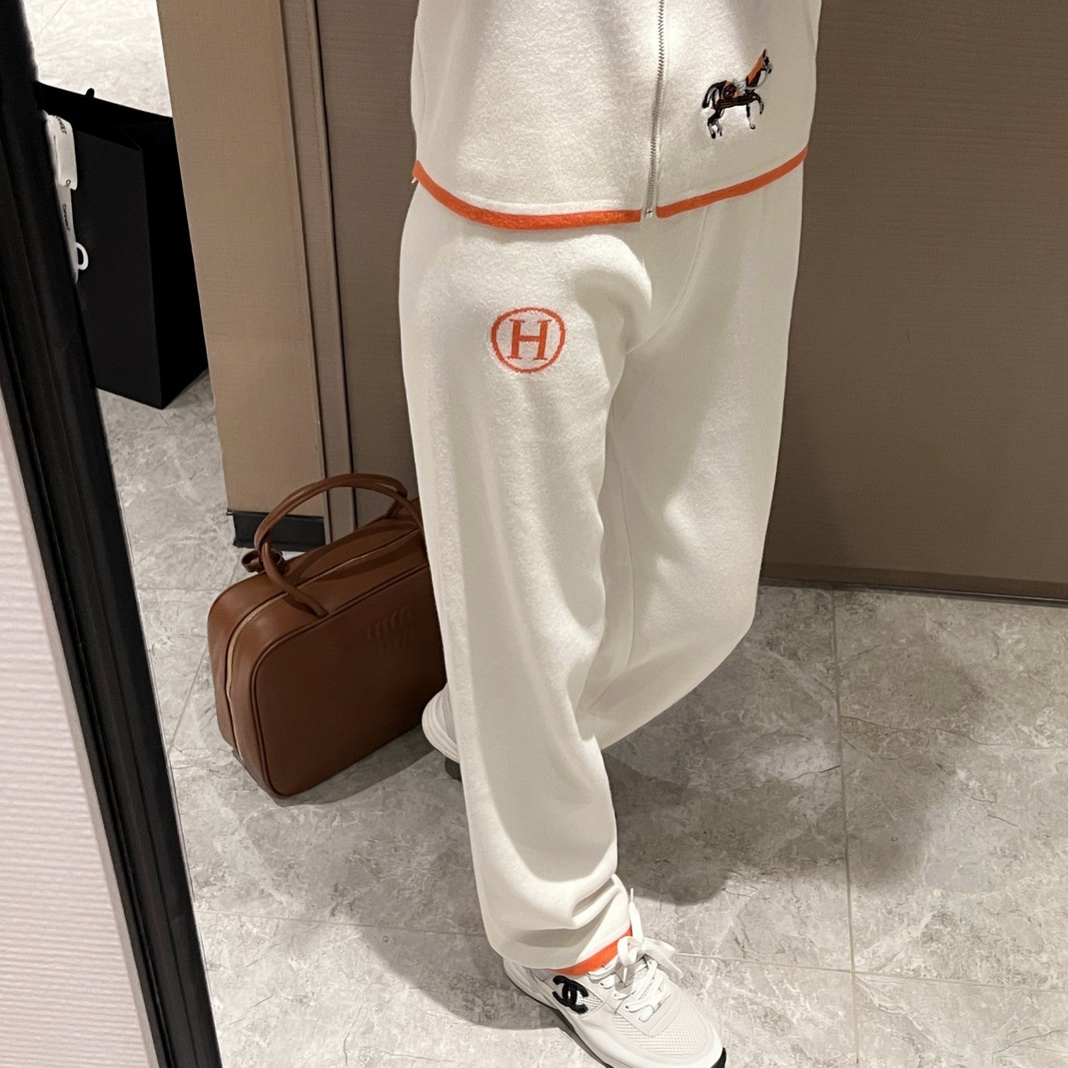 HH Fashion jacquard knit suit 0724101109