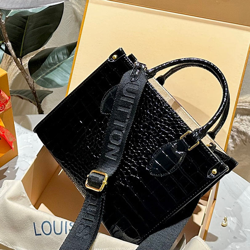 Onthe go east west XC24101004