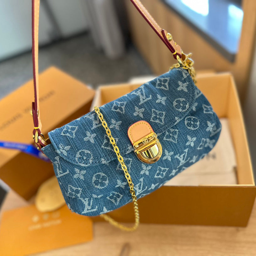 Denim chain armpit bag  1824042102