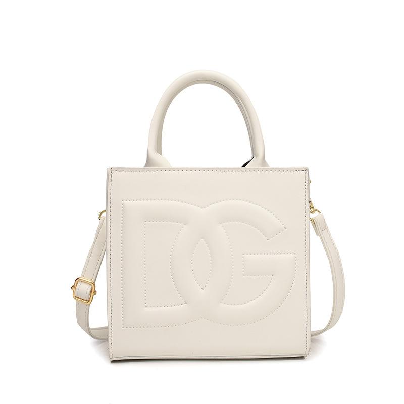 New Fashion Versatile Handbug 1023121903