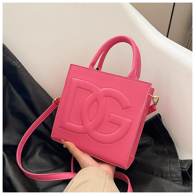 New Fashion Versatile Handbug 1023121903