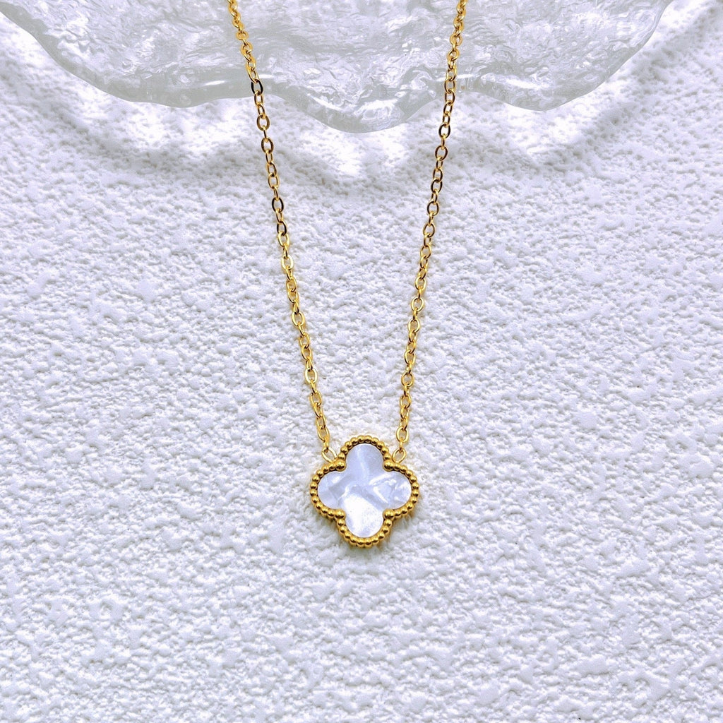 Black and white double-sided four-leaf flower necklace 2025081302