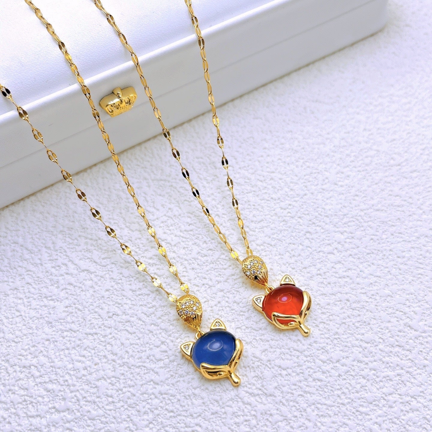 Fox collarbone necklace 2025081303