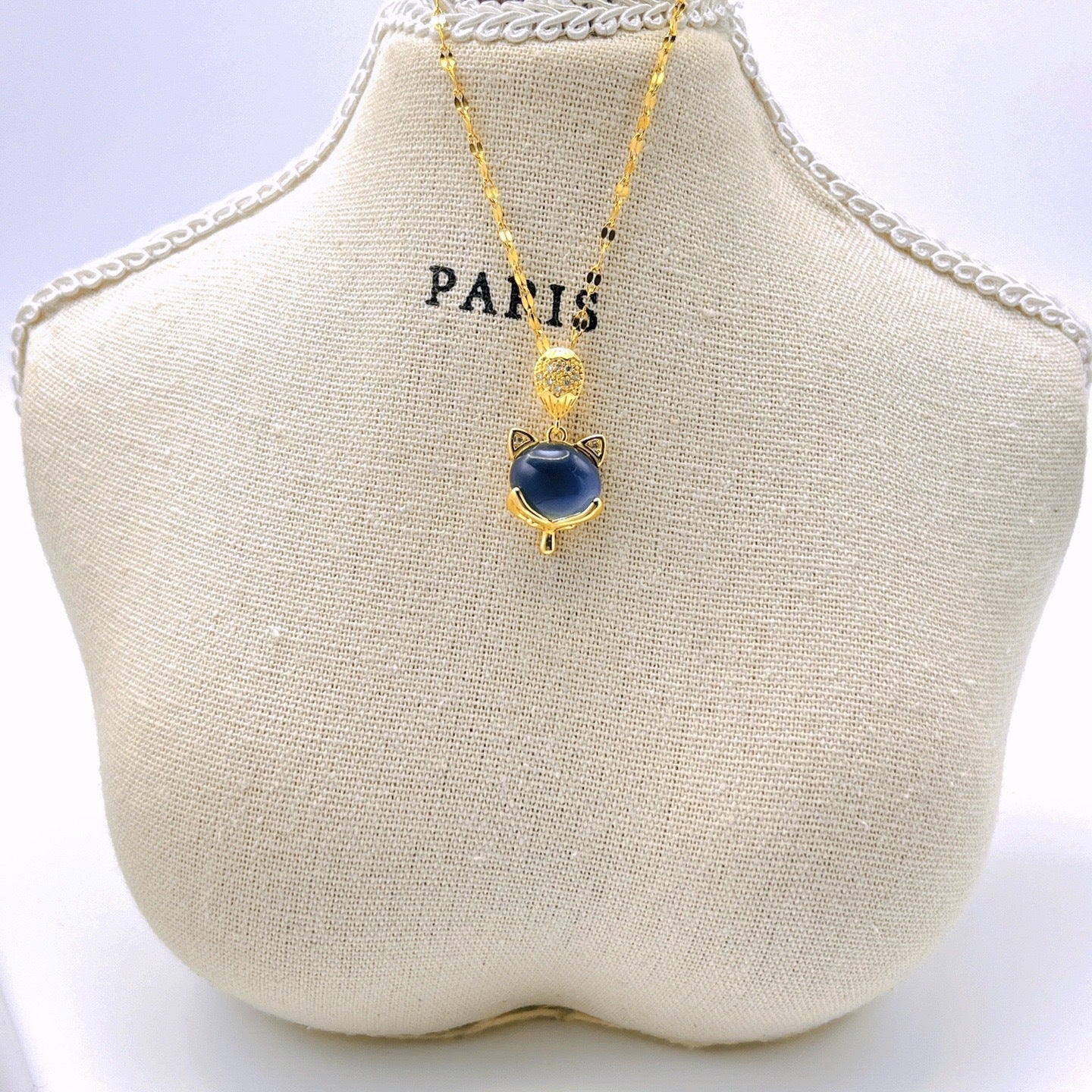 Fox collarbone necklace 2025081303