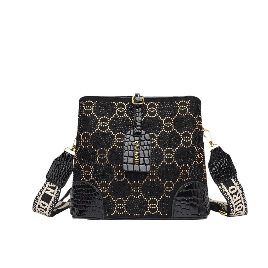 European and American fashionable hand-held bag 2025080820