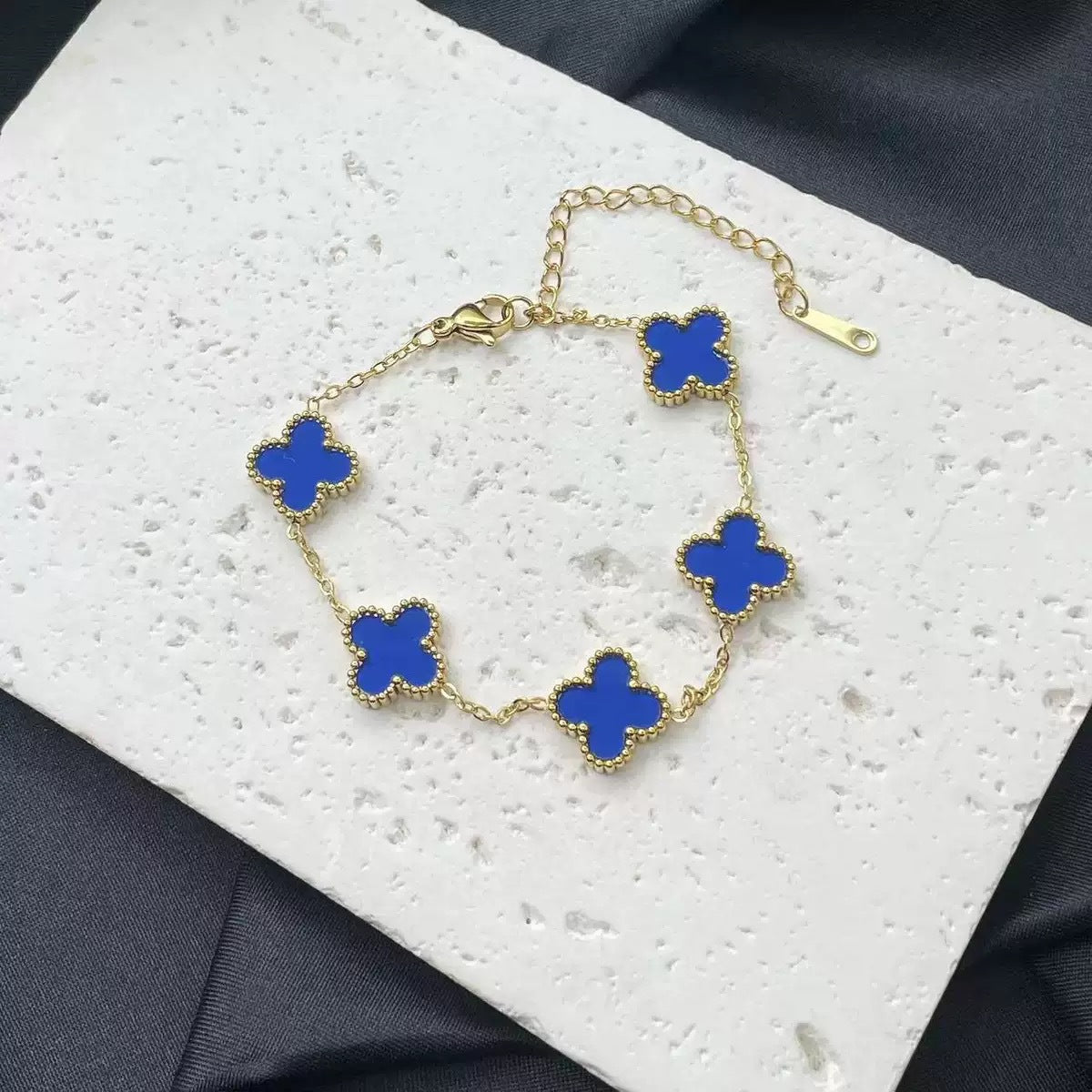 Five-leaf flower lucky chain bracelet 2025081114