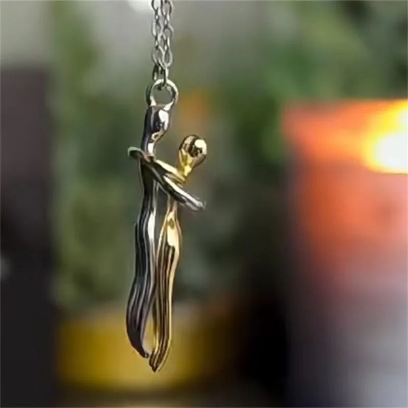 Creative Design Couple Hug Slippable Pendant Necklace Hugging Necklaces Jewelry for Lover Women Couple Men Valentine's Day Gifts