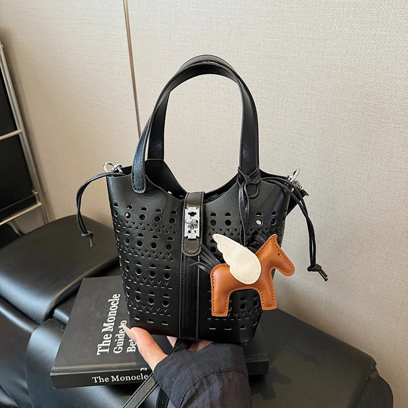 Fashionable bucket buckle bag 2025073005