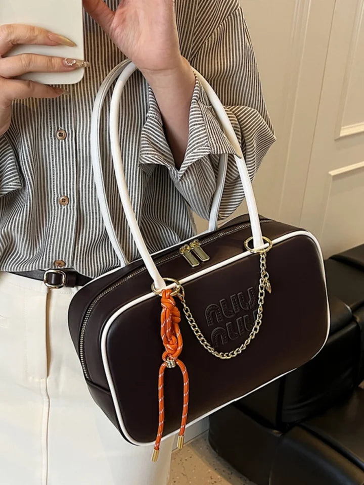 A niche and light luxury single-shoulder Boston bag 2025073003