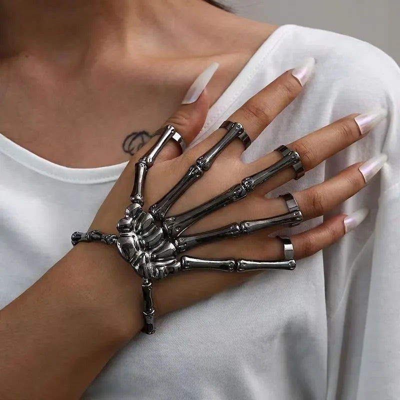 Necromantic Armor Skeleton Skeleton Bracelet and Finger Claws