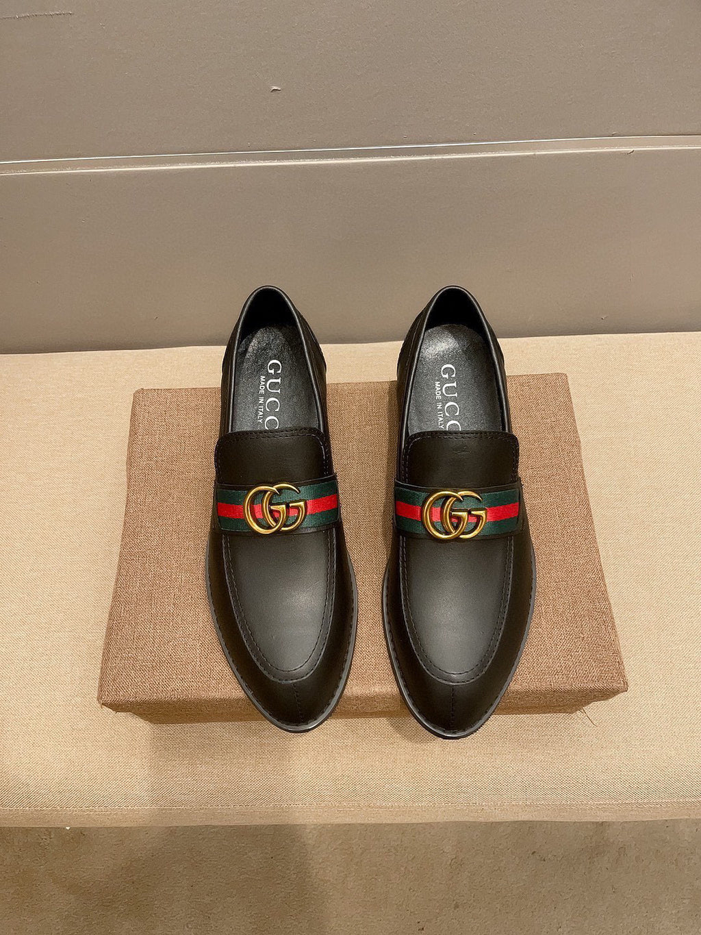GG metal logo men's Loafers 0725082201