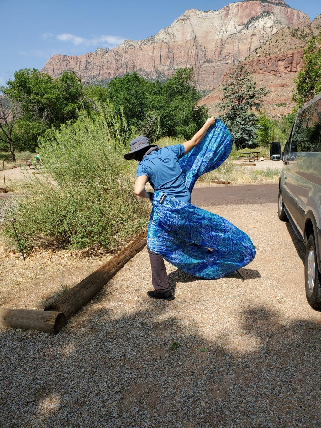 BEAUTRIP Air Couch | Inflatable Air Sofa Hammock | The perfect air lounger for backyard lake trips, picnics and music festivals